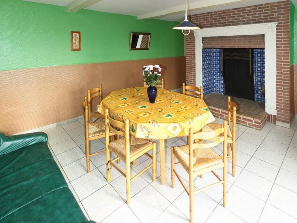 Gites Aux Oiseaux Quesnoy-le-Montant Room photo